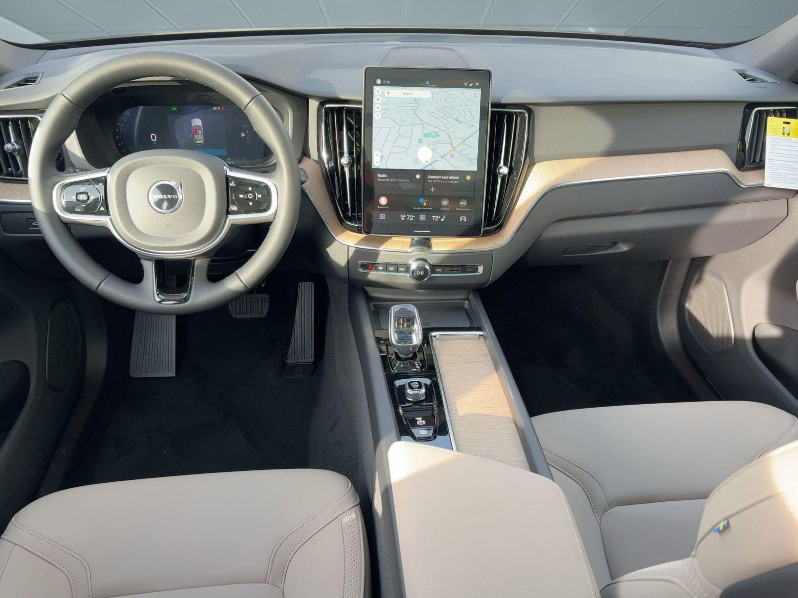 New 2026 Volvo XC60 T8 Plus w/ Protection Package Premier AWD/4WD image 16