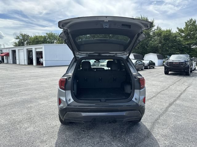 Used 2026 GMC Terrain AT4 w/ Convenience Package III AWD/4WD image 22