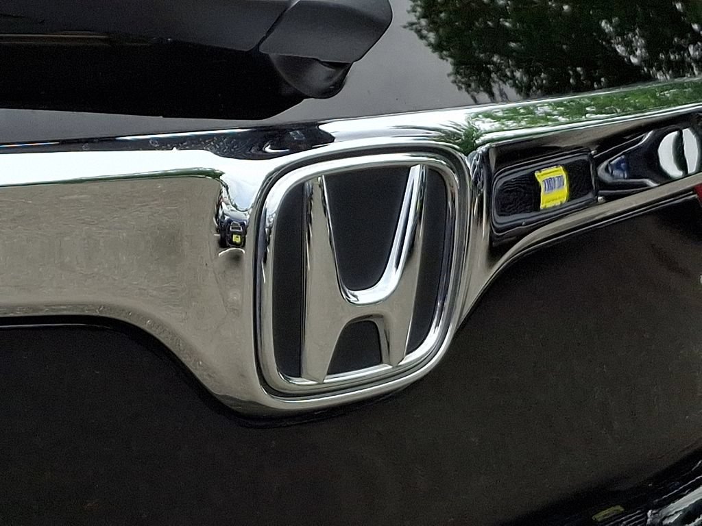 Used 2018 Honda CR-V Touring image 31