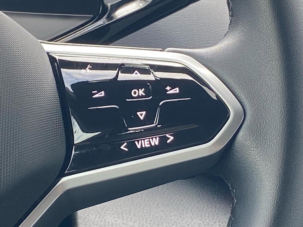 Certified 2023 Volkswagen ID.4 2WD image 8