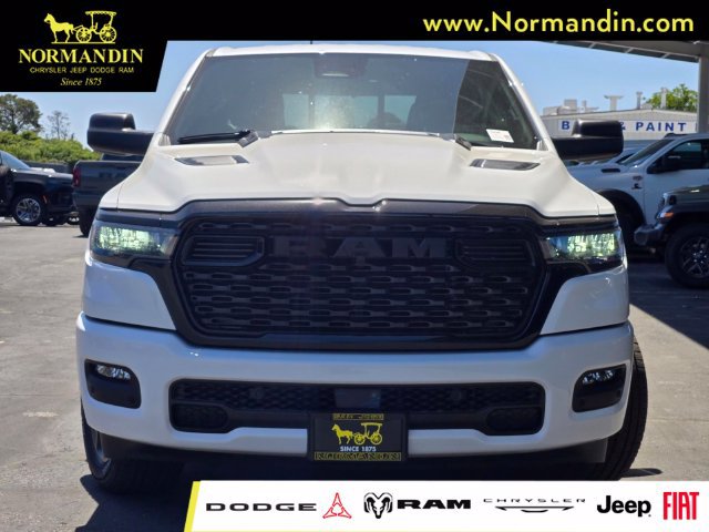 New 2026 RAM 1500 Express AWD/4WD image 2