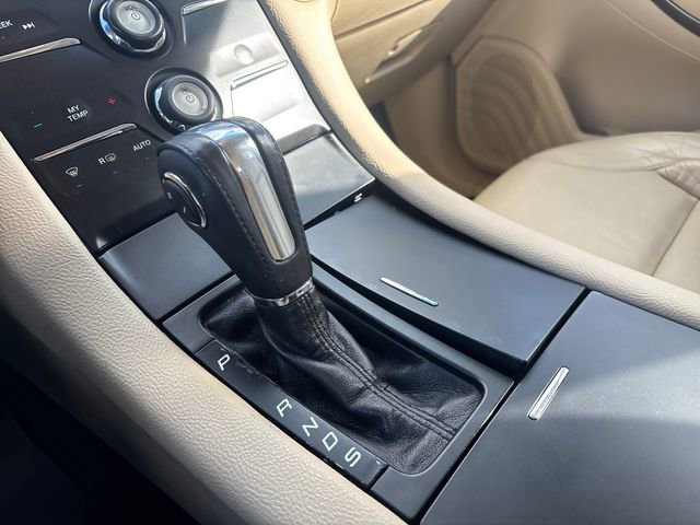 Used 2014 Ford Taurus SEL w/ Equipment Group 201A FWD image 14