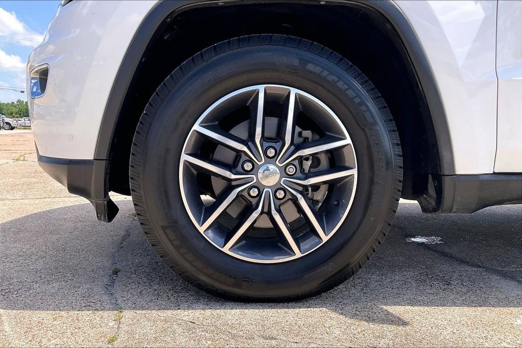 Used 2018 Jeep Grand Cherokee Limited RWD image 35