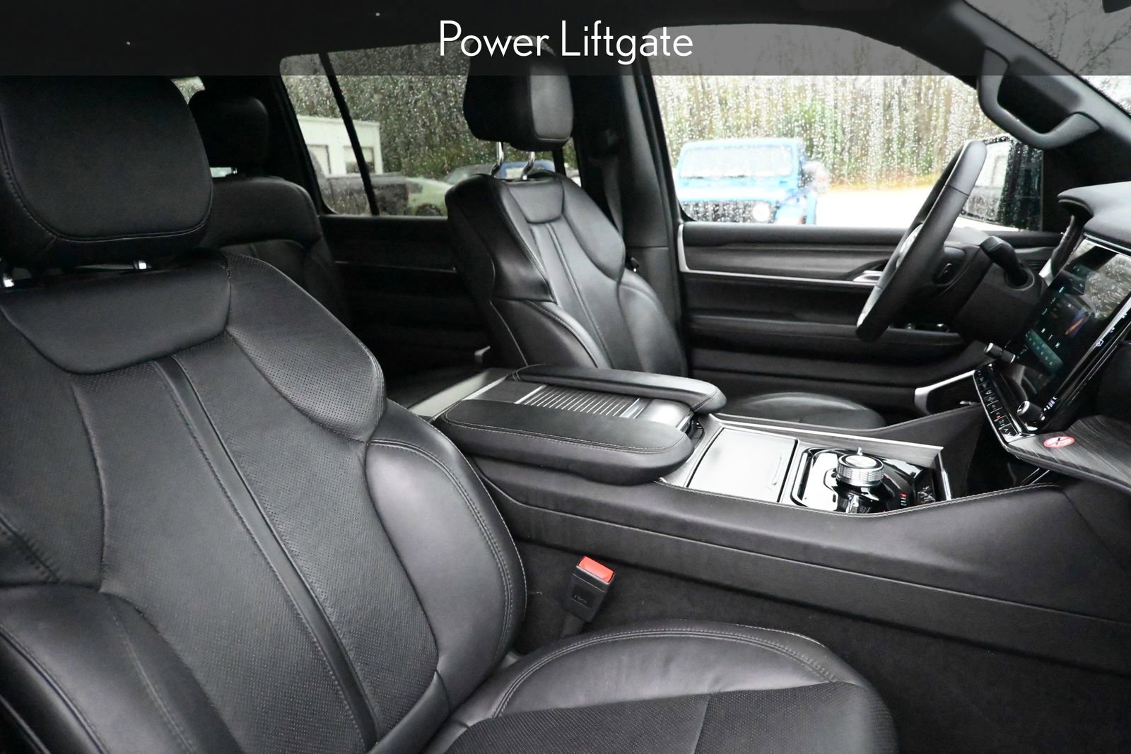 Used 2024 Jeep Wagoneer Series III image 30