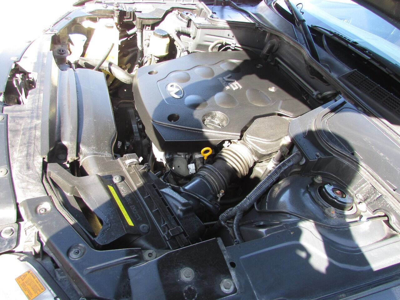 Used 2004 INFINITI FX35 2WD w/ Touring Pkg image 15