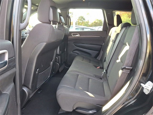 Used 2020 Jeep Grand Cherokee Laredo image 10