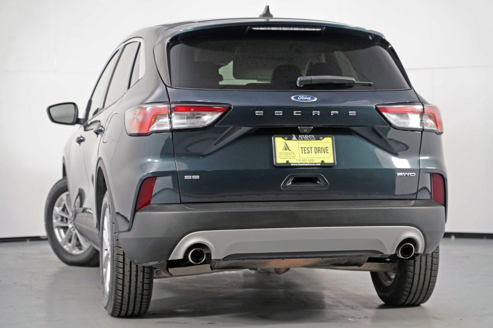 Used 2022 Ford Escape SE w/ Cold Weather Package image 5