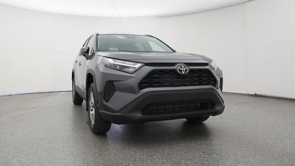 New 2025 Toyota RAV4 XLE image 31