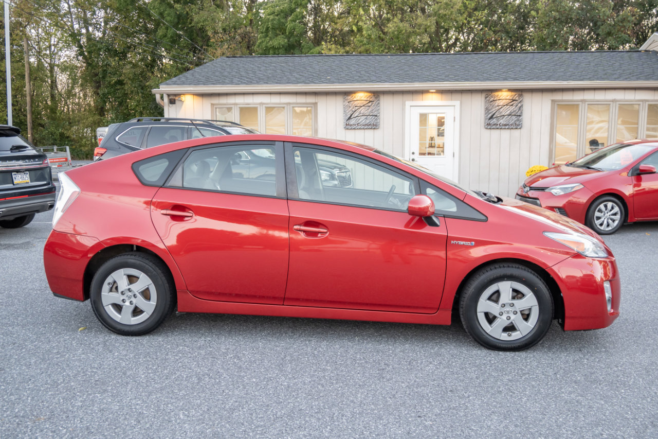 Used 2011 Toyota Prius Three image 11