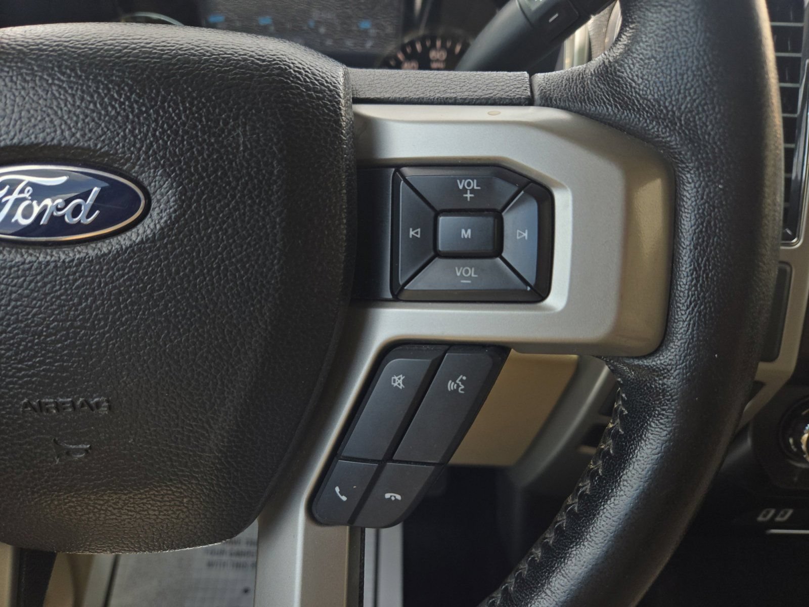 Used 2017 Ford F150 Lariat RWD image 16