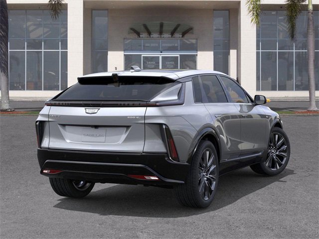 New 2026 Cadillac Lyriq Signature Sport image 4