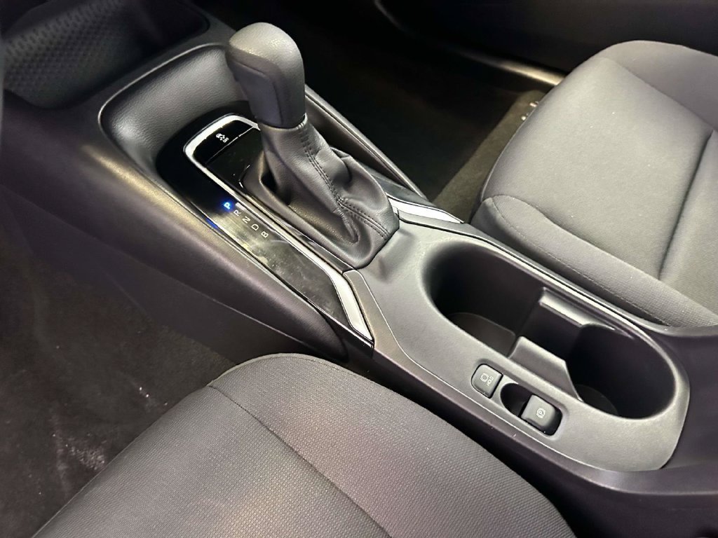Certified 2025 Toyota Corolla LE FWD image 21