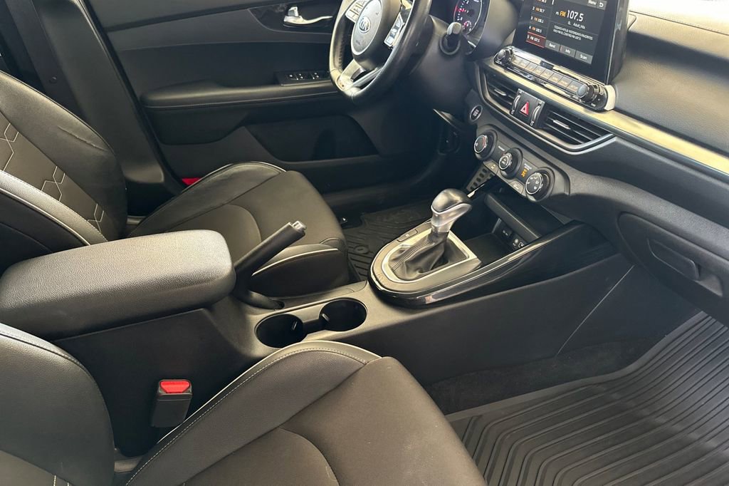 Used 2021 Kia Forte GT-Line image 18