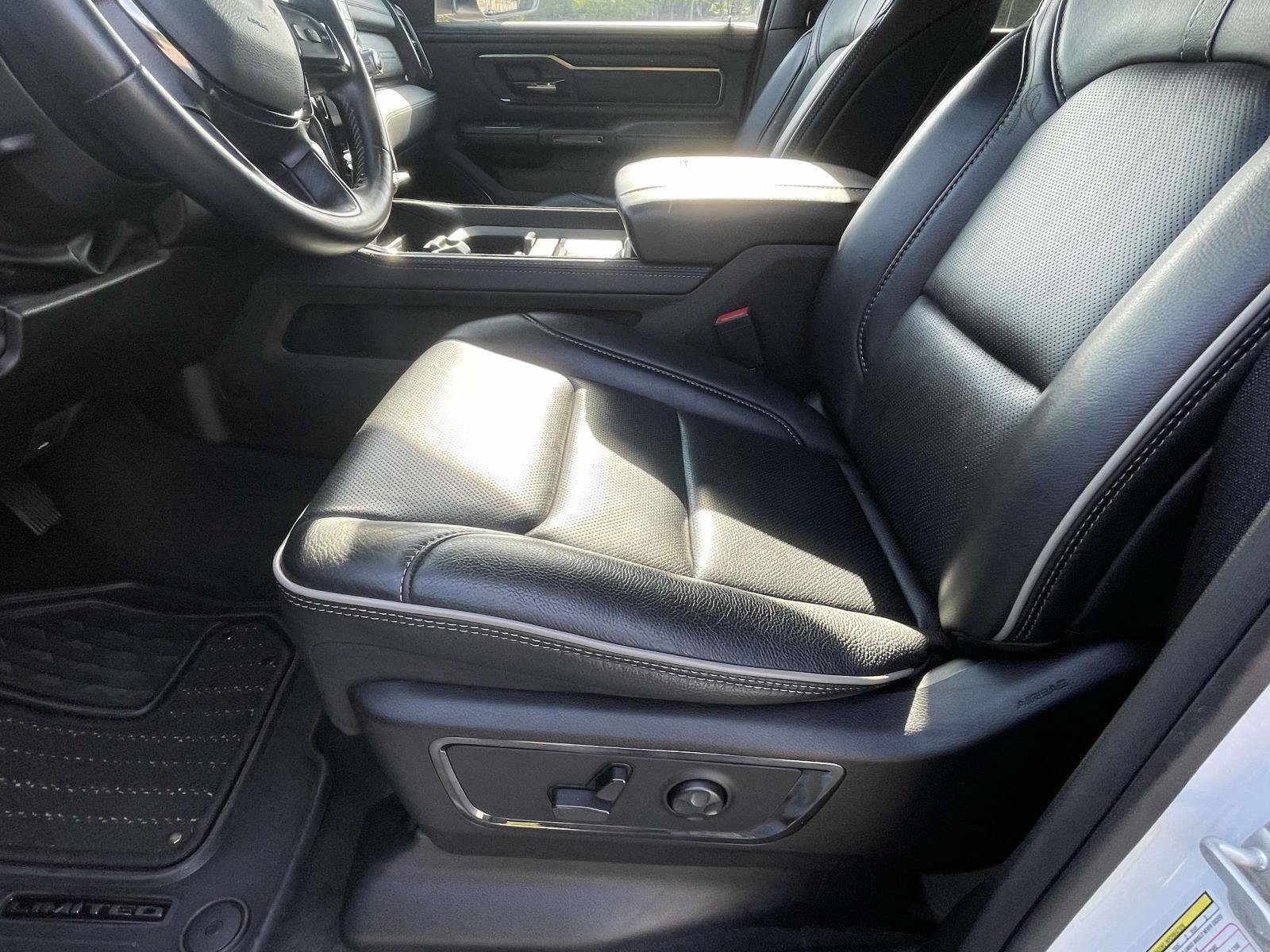 Used 2024 RAM 1500 Limited AWD/4WD image 12