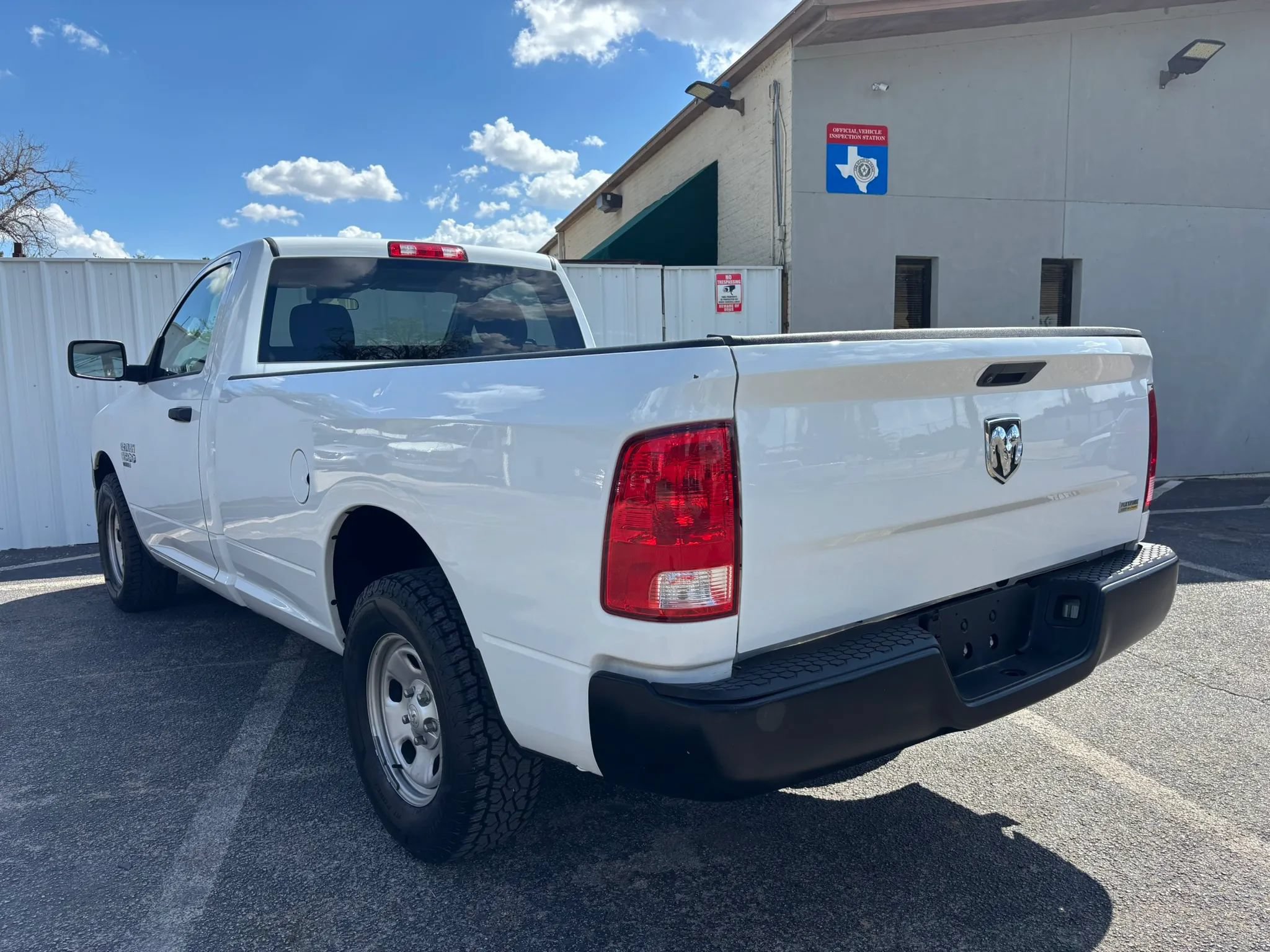 Used 2019 RAM 1500 Tradesman w/ Popular Equipment Group RWD image 3