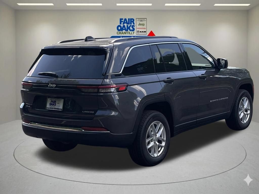 New 2026 Jeep Grand Cherokee Laredo X AWD/4WD image 5