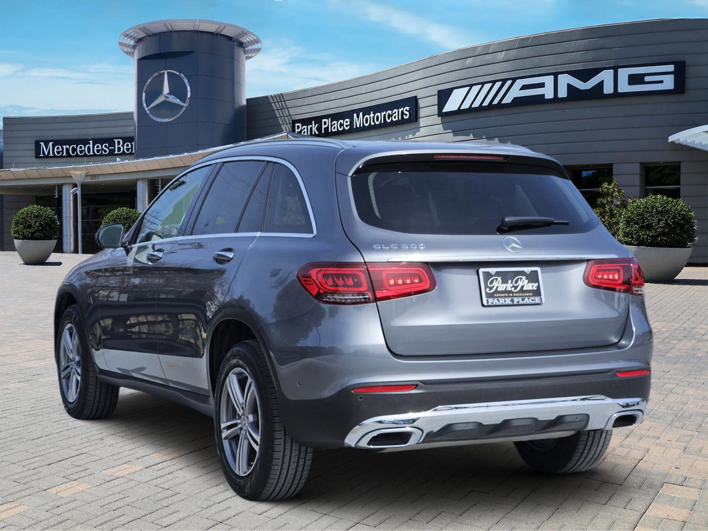 Certified 2022 Mercedes-Benz GLC 300 image 4