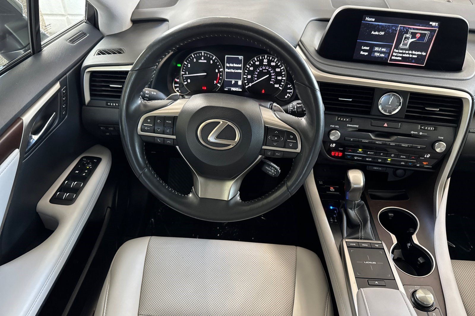 Used 2022 Lexus RX 350 FWD w/ Premium Package image 18