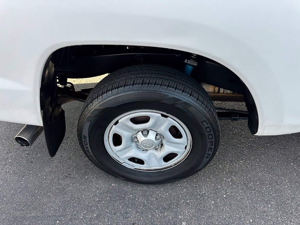 Used 2015 Toyota Tacoma 2WD Access Cab w/ SR5 Package image 14