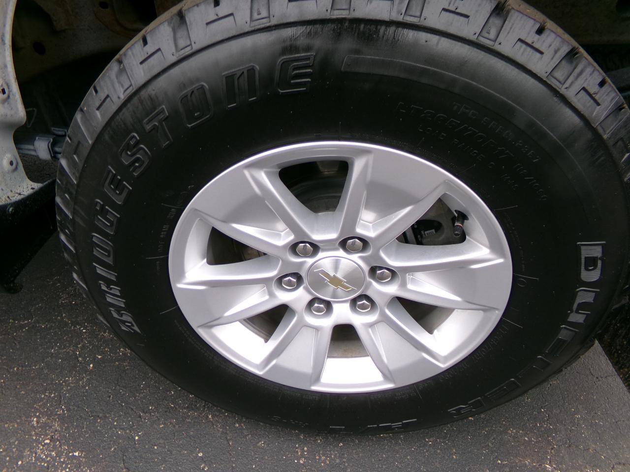 Used 2023 Chevrolet Silverado 1500 LT w/ Work Truck Package image 10