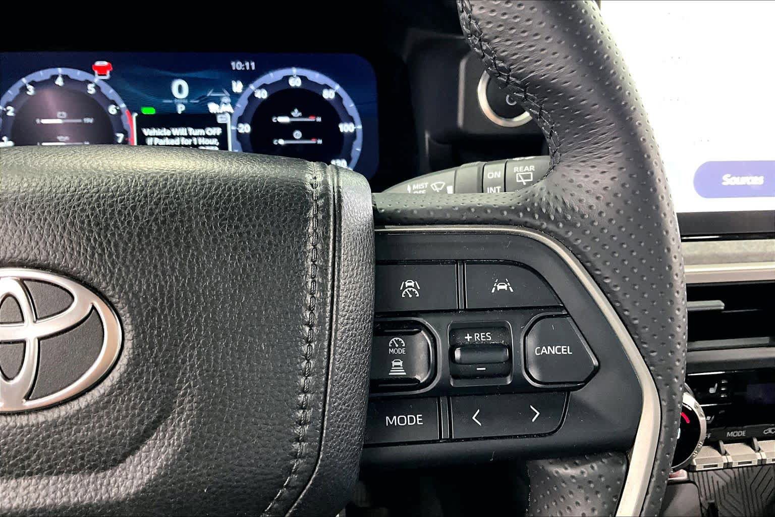 Used 2025 Toyota 4Runner Trailhunter image 24