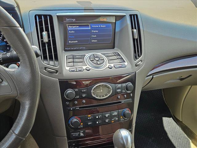 Used 2013 INFINITI G37 Convertible w/ Premium Pkg RWD image 13