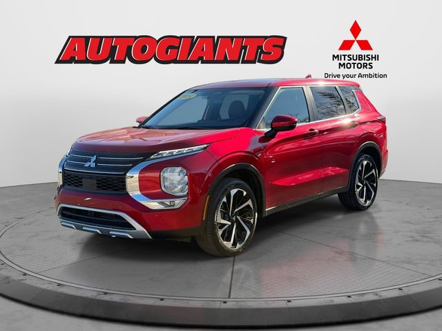 Used 2024 Mitsubishi Outlander SE image 5
