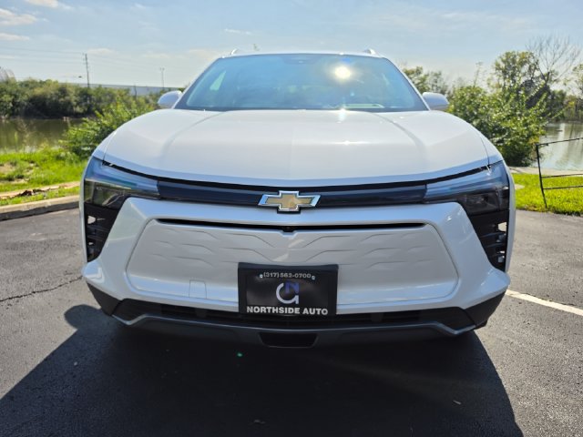 Used 2024 Chevrolet Blazer EV LT AWD/4WD image 25