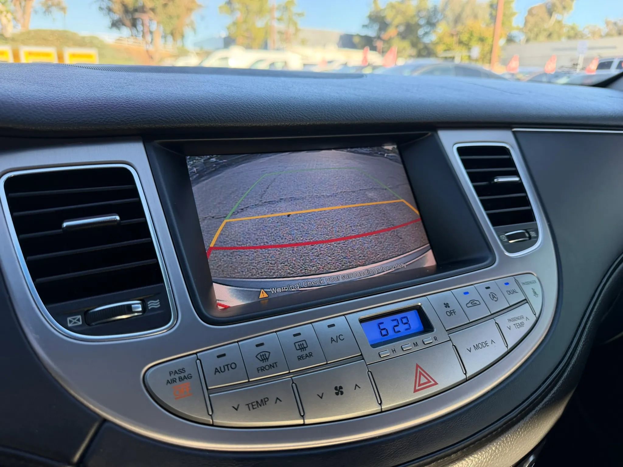 Used 2012 Hyundai Genesis 3.8 w/ Premium Pkg RWD image 15