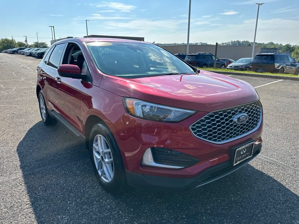 Used 2023 Ford Edge SEL AWD/4WD image 14