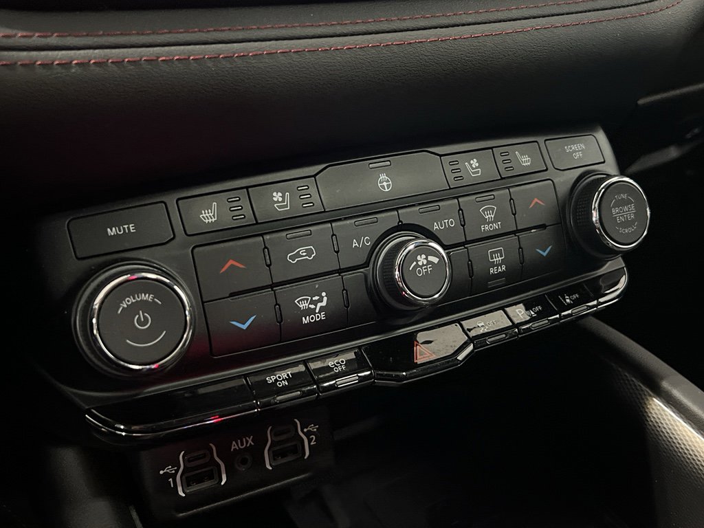 Used 2022 Dodge Durango R/T image 22