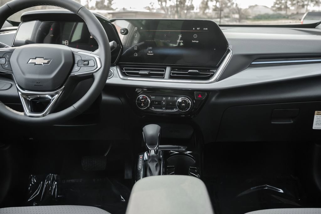 New 2026 Chevrolet Trax LT w/ Driver Confidence Package FWD image 23