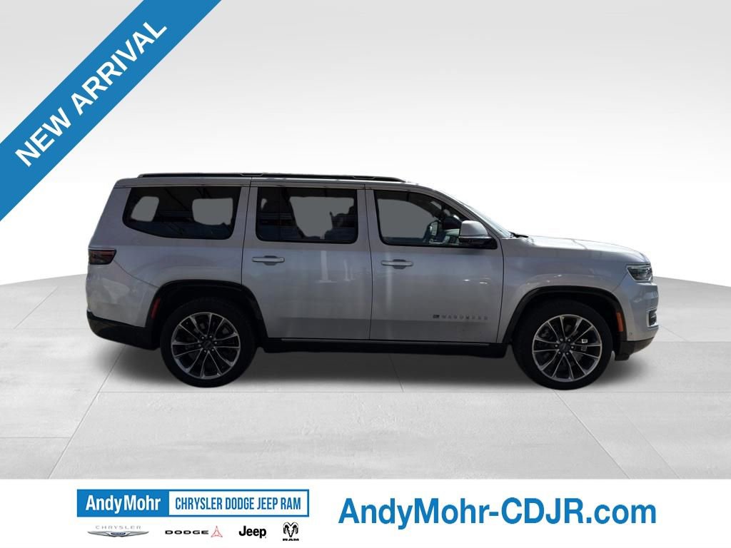 Used 2022 Jeep Wagoneer Series III w/ Premium Group I AWD/4WD image 8