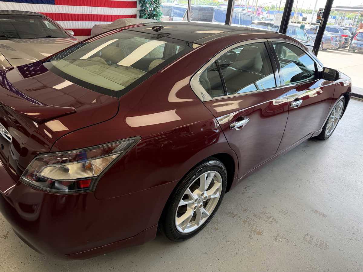 Used 2012 Nissan Maxima 3.5 SV w/ Premium Pkg FWD image 6