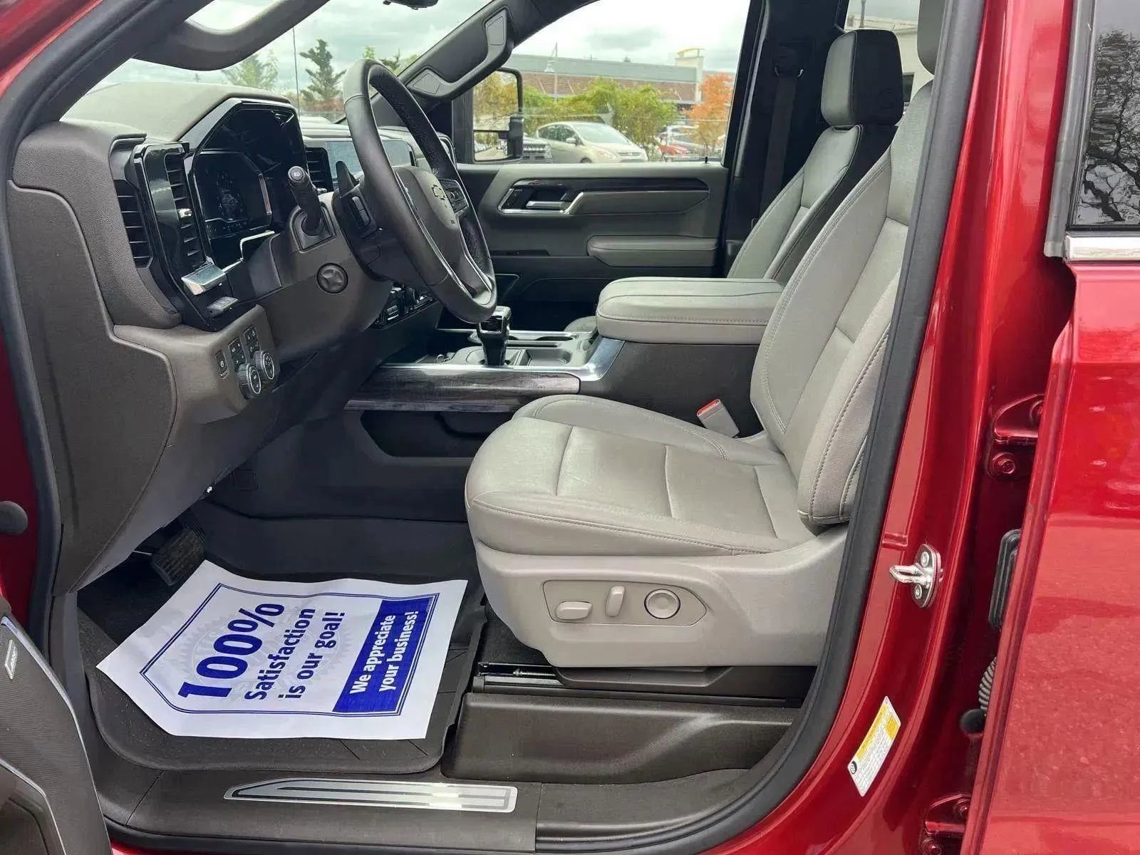 Used 2023 Chevrolet Silverado 1500 LTZ w/ Technology Package image 15