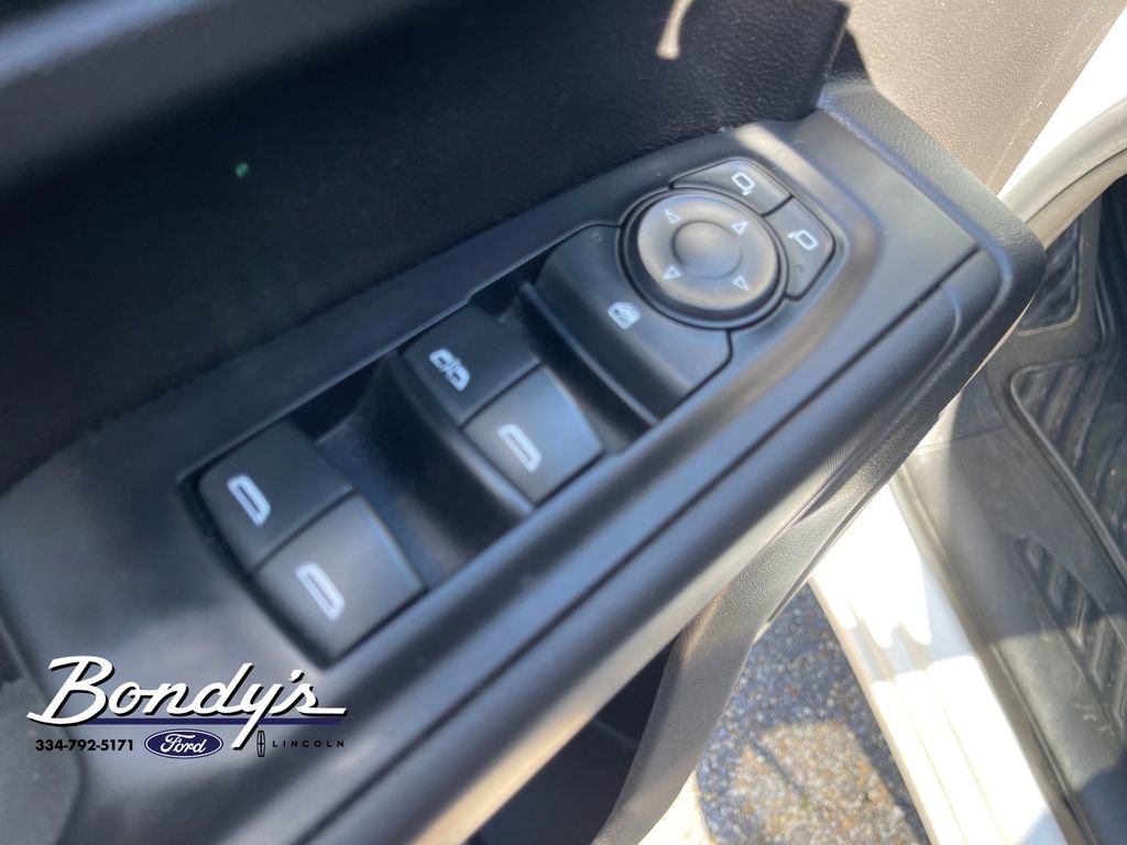 Used 2021 Chevrolet Silverado 1500 Custom AWD/4WD image 8