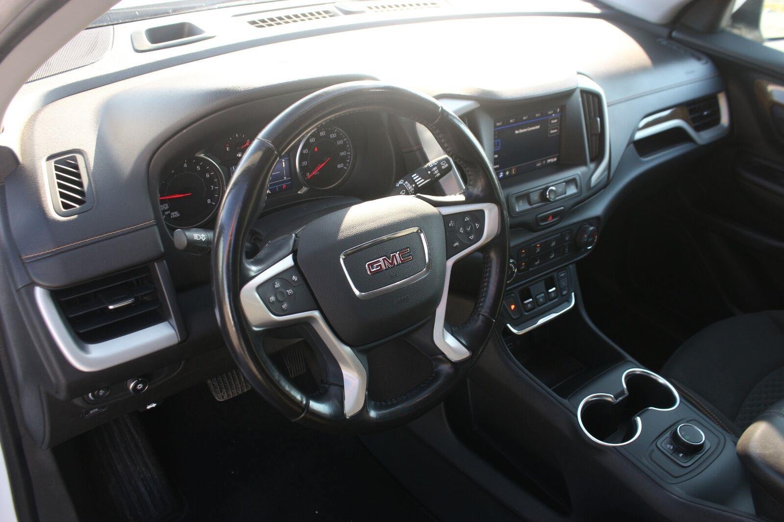 Used 2020 GMC Terrain SLE FWD image 15