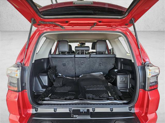 Used 2021 Toyota 4Runner TRD Off-Road Premium w/ Moonroof Package AWD/4WD image 22