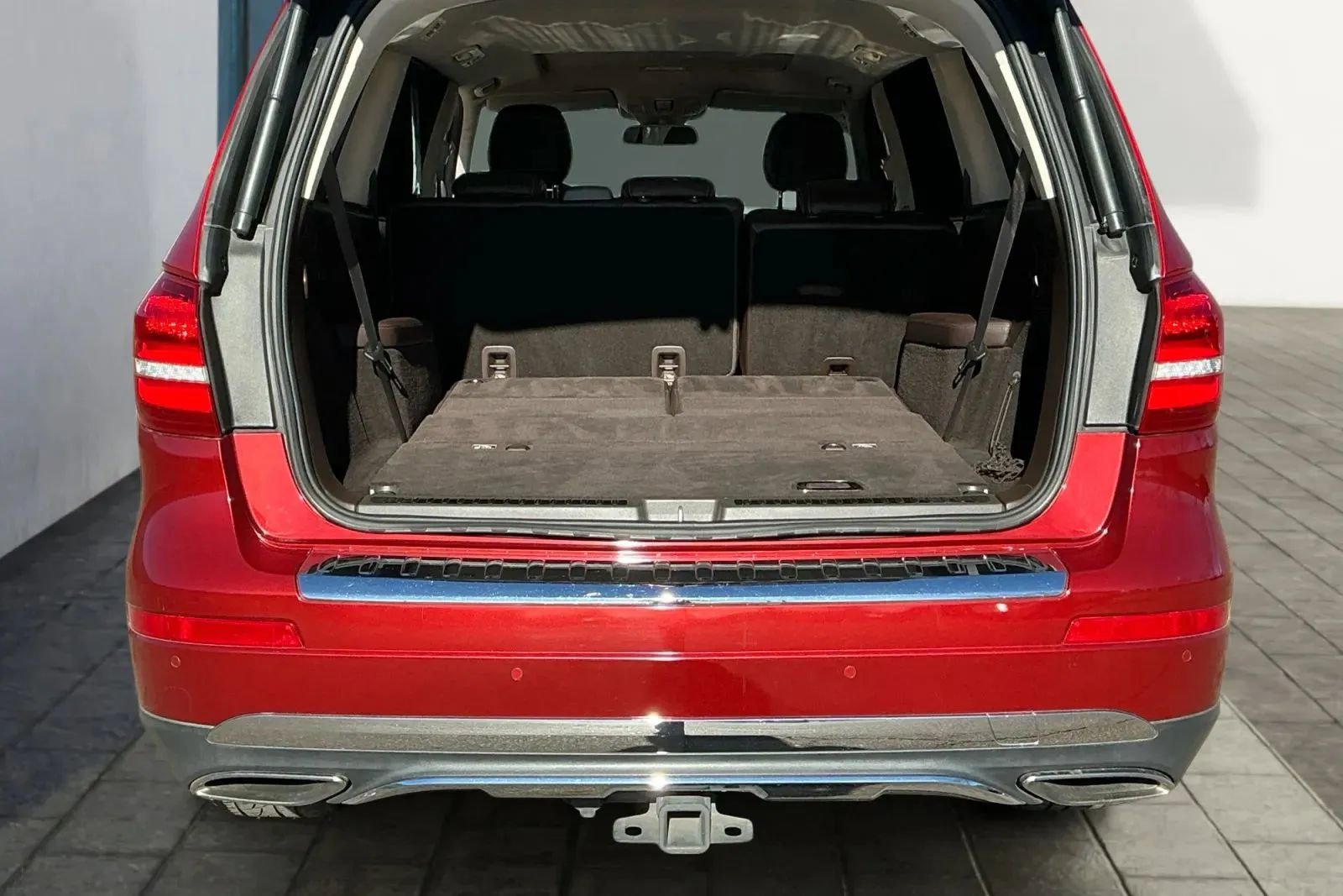 Used 2017 Mercedes-Benz GLS 450 GLS 450 Sport Utility 4D w/ Premium Package image 20