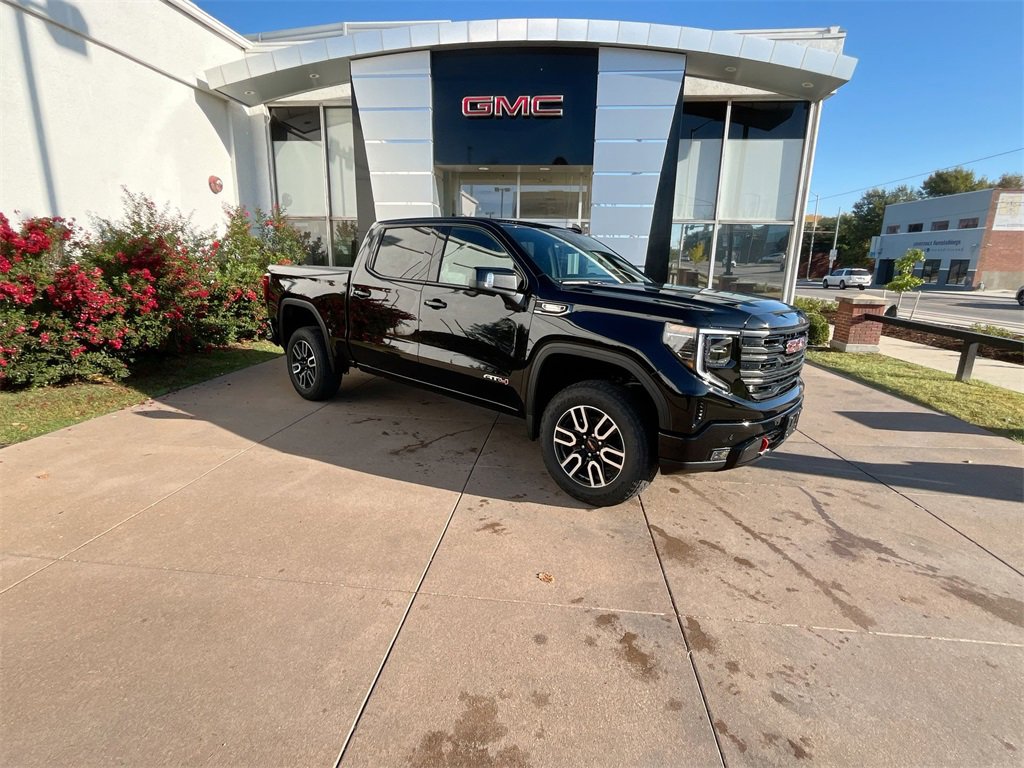 New 2026 GMC Sierra 1500 AT4 w/ Technology Package