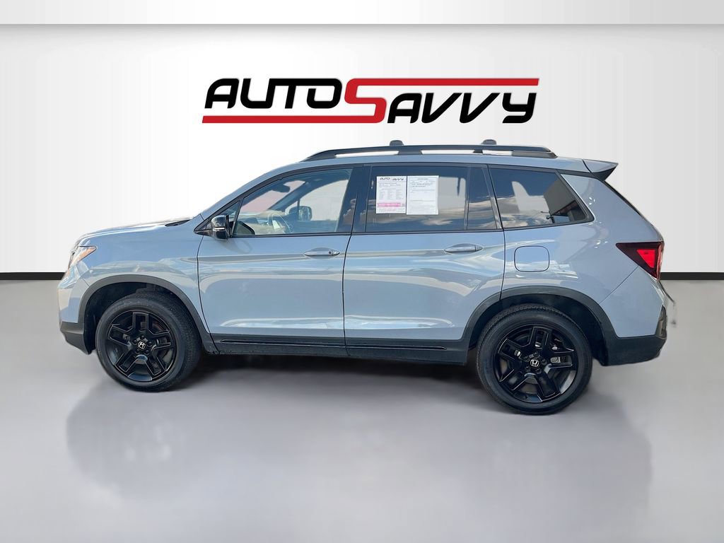 Used 2024 Honda Passport Black Edition image 4