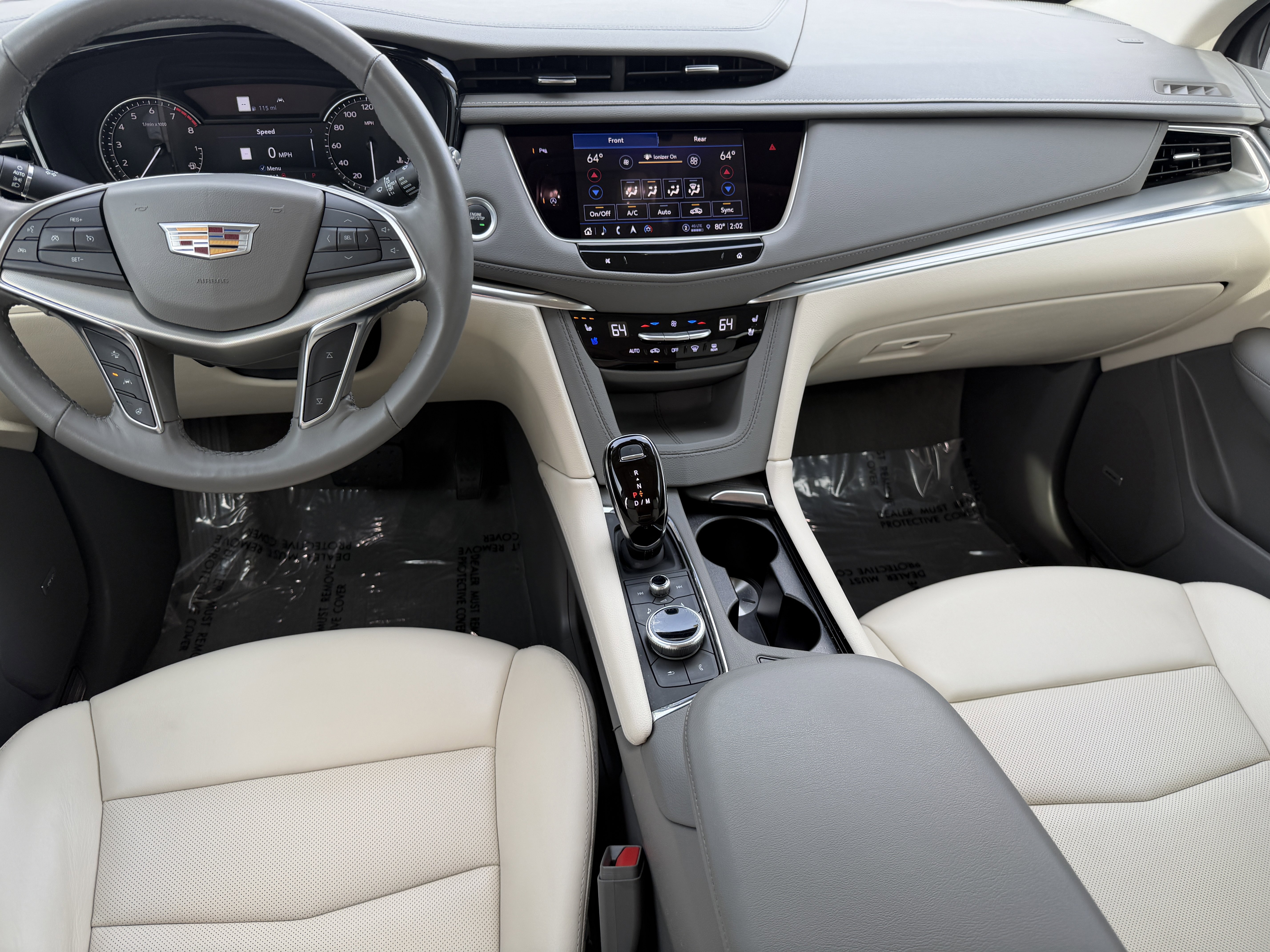 Certified 2024 Cadillac XT5 Premium Luxury w/ LPO, Floor Liner Package image 16