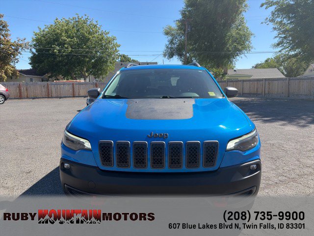 Used 2021 Jeep Cherokee Trailhawk AWD/4WD image 2