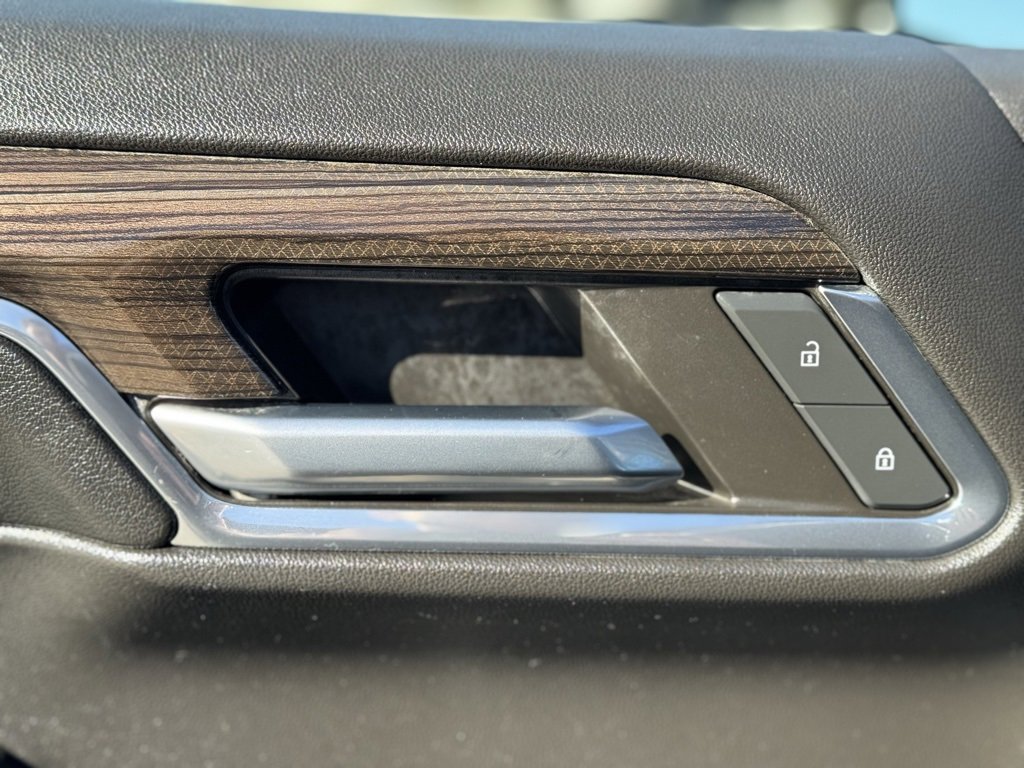 Used 2024 Chevrolet Silverado 1500 RST w/ Convenience Package II image 23