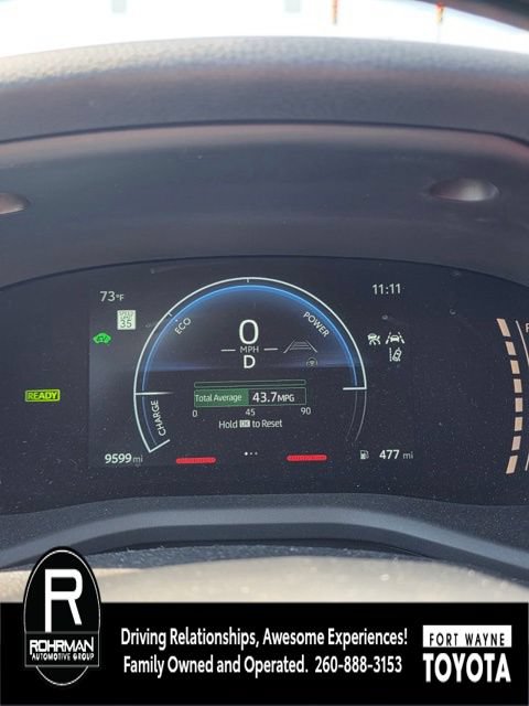 Used 2025 Toyota Camry LE w/ Convenience Package FWD image 11