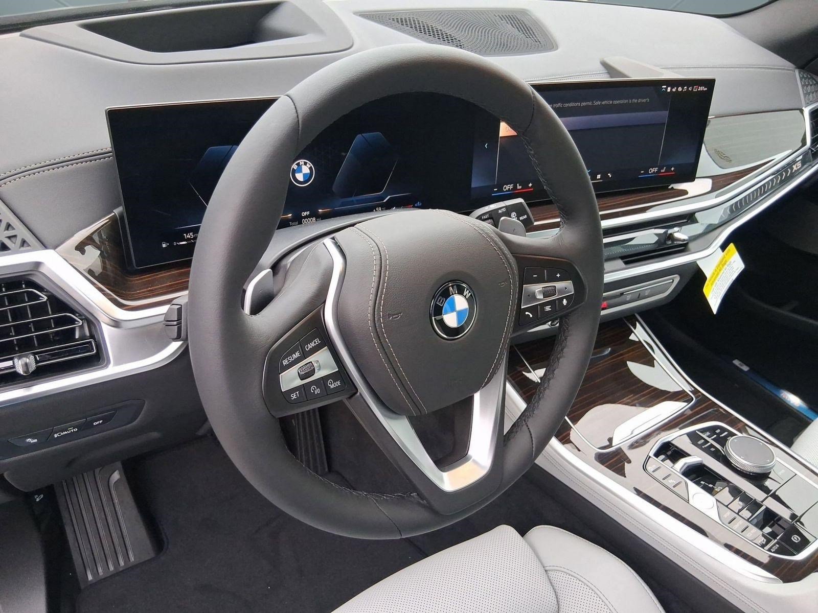 Used 2026 BMW X5 xDrive40i w/ Premium Package AWD/4WD image 4