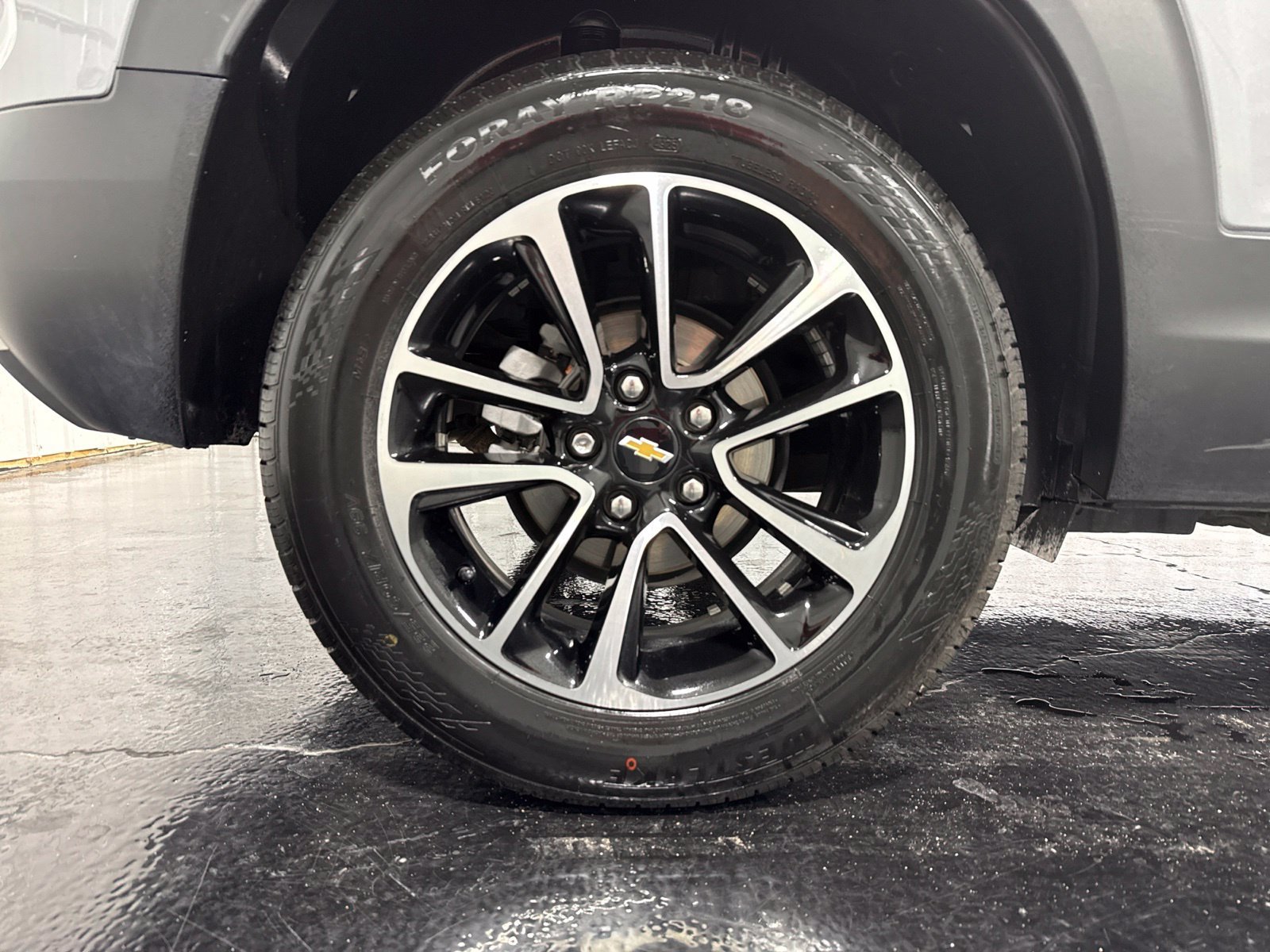 Used 2025 Chevrolet TrailBlazer LT AWD/4WD image 10