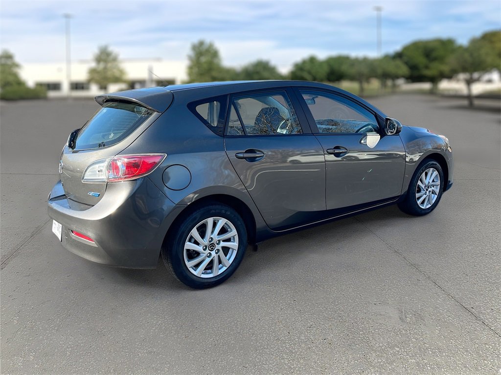 Used 2013 MAZDA MAZDA3 i Touring image 6