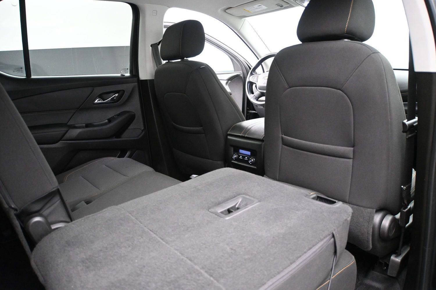 Used 2021 Chevrolet Traverse LT AWD/4WD image 22
