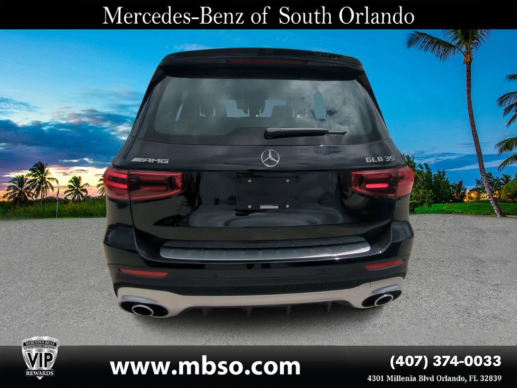 New 2024 Mercedes-Benz GLB 35 AMG 4MATIC image 18